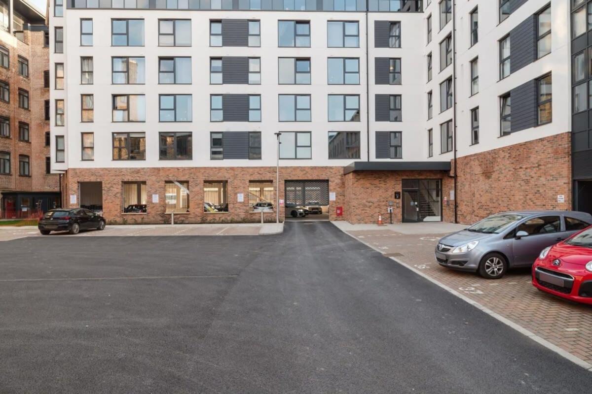 Beautiful 2 Bed Apartment In A Converted Mill ليدز المظهر الخارجي الصورة