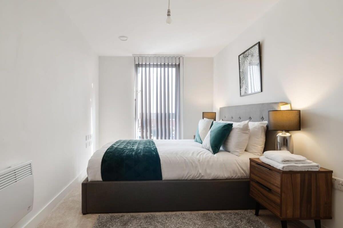 Beautiful 2 Bed Apartment In A Converted Mill ليدز المظهر الخارجي الصورة
